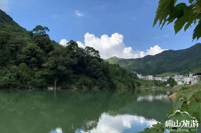 龍巖扁山水庫釣魚場